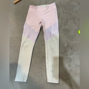 Outdoor Voices Heather Gray, purple Pink leggings. Size M